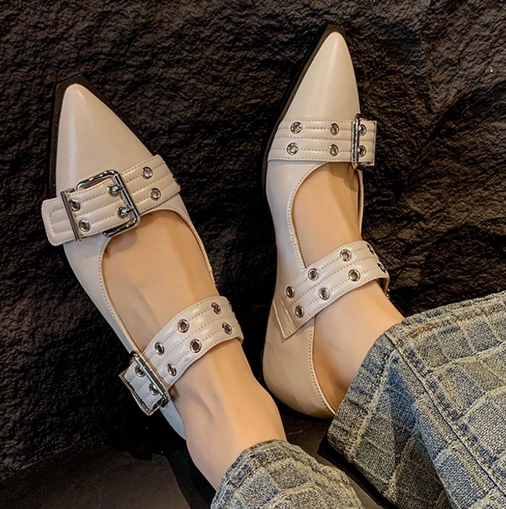 Vintage Mary Jane Shoes With French Pointed Toe And Chunky Heels For Women, Perf - Picture 5 of 7
